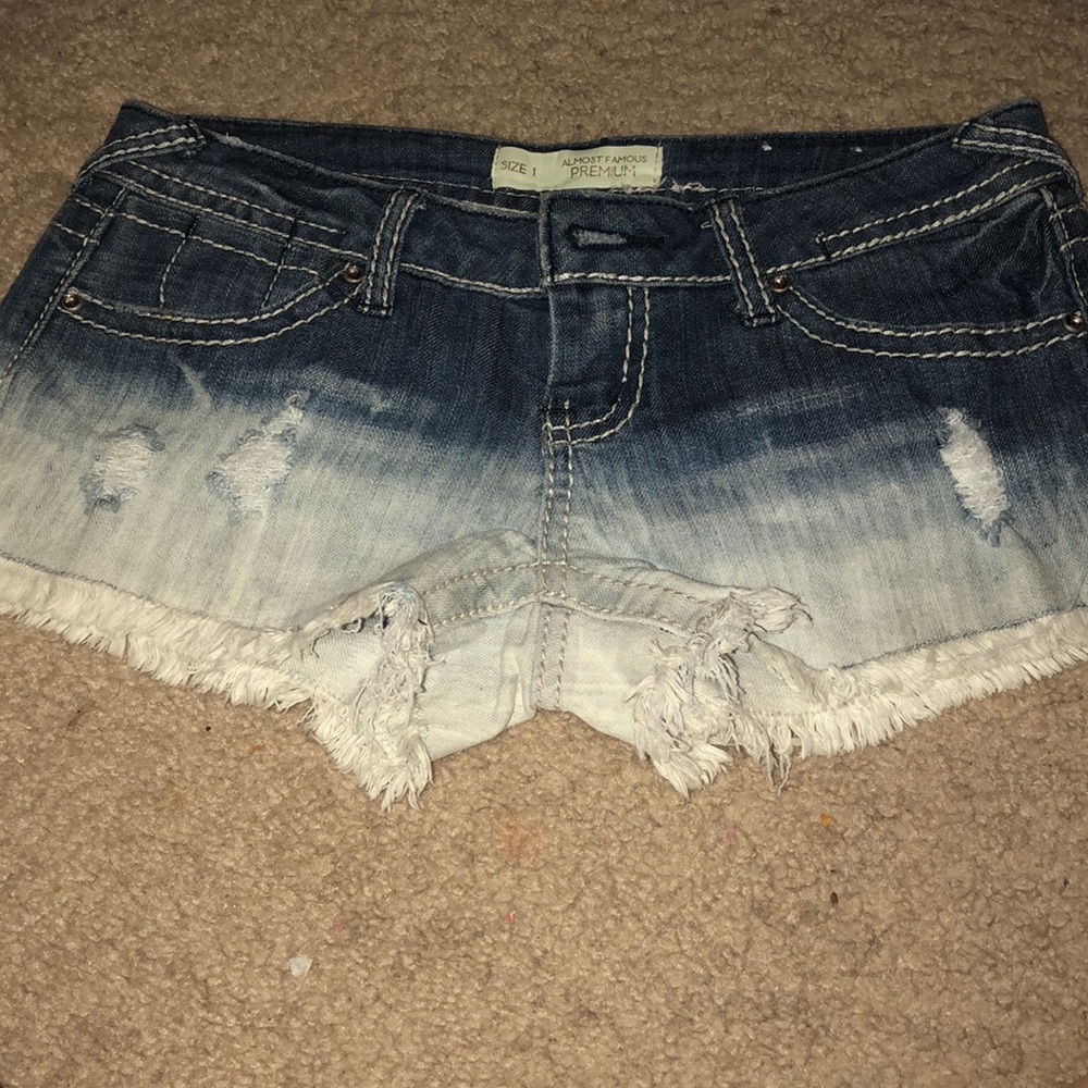 Ombré denim shorts (low-rise)